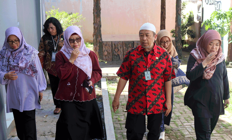 Rapat Tinjauan Manajemen Mutu SMAN 15 Bekasi